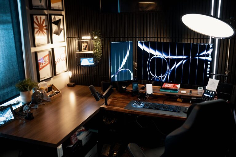 How to Create a Relaxing Home Workspace for Better Focus