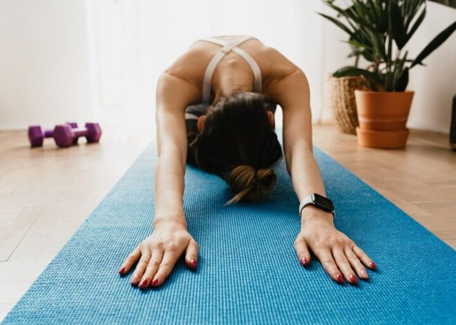 A Beginner’s Guide to Stretching at Home for Flexibility and Relaxation