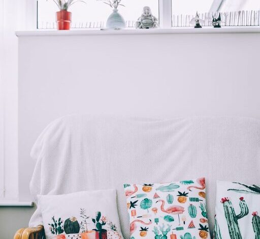 Quick Ideas to Brighten a Dark Room Effortlessly